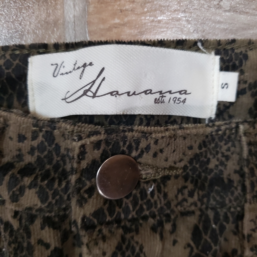 Vintage Havana mini skirt - Picture 3 of 3